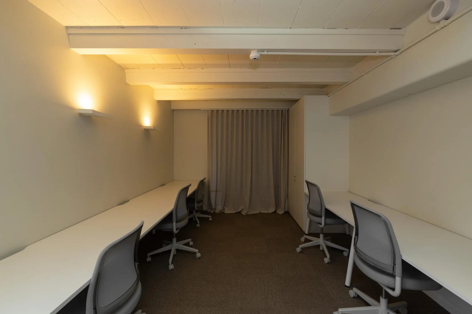 The self-contained second area with built-in benching for five desks at Thinkspace Grafton